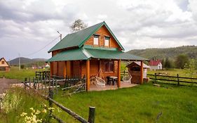 Urban Mansion House In Zabljak